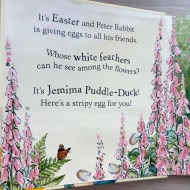 Beatrix Potter - Happy Easter Peter! - A Touch and Feel Book - Peter Rabbit